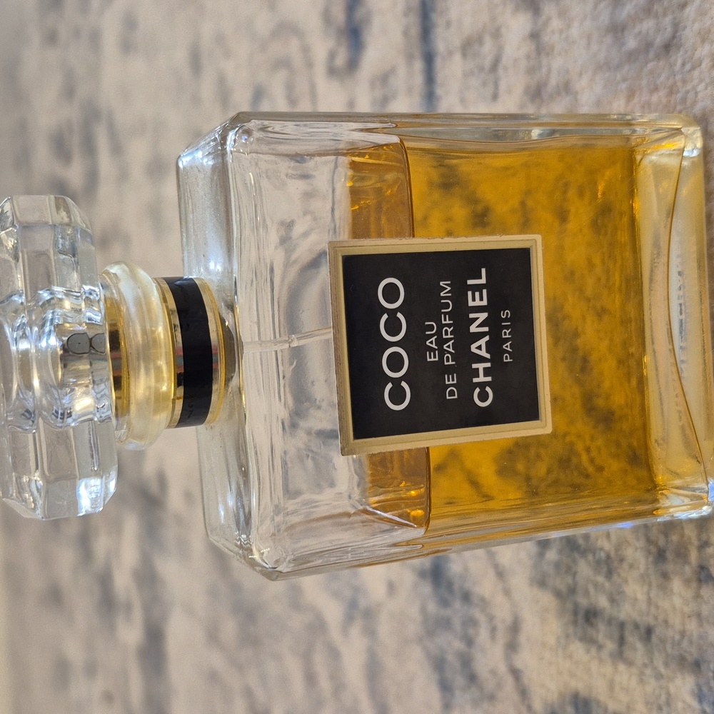 CHANEL Coco Eau de Parfum